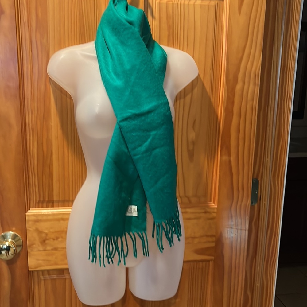 Green Scarf